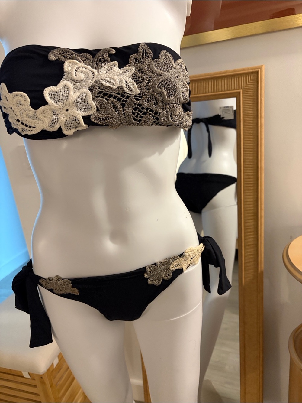 Raffaela Dangelo bikini set grey &Ivory Lace Appliqué on black